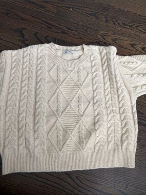 Classic Cable Crewneck Sweater - Cream